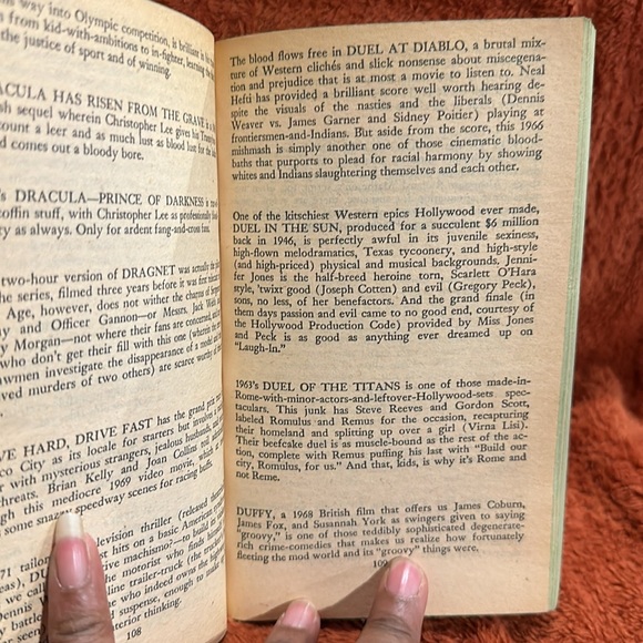 Judith Crist’s Tv Guide to the movies ( copyright 1974 ) - Picture 6 of 8